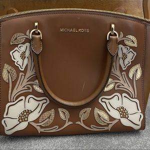 Michael Kors Spring Bag
